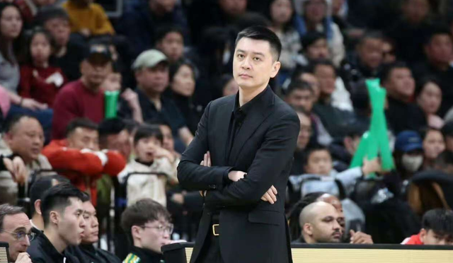 黄金甲体育官方网站-曝杨鸣卸任！辽宁男篮完成换帅，乌戈走马上任，冲击季后赛